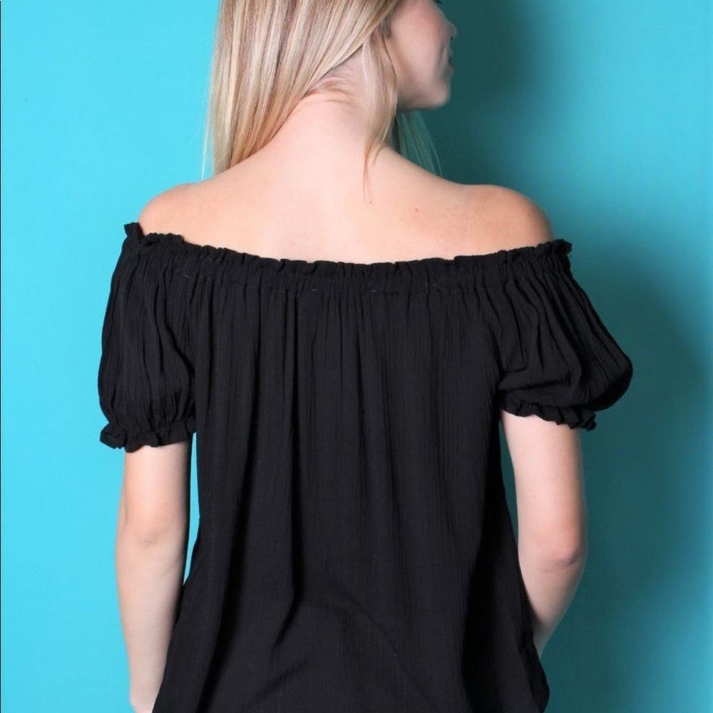 NEW ZANDER THREADS BLACK OFF THE SHOULDER BOHO TOP - Picture 4 of 12